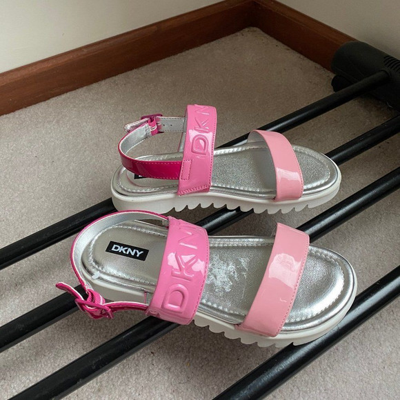 DKNY Kids Josie Logo Sandals - NEW NWOB - Picture 8 of 9